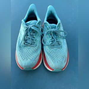 Hoka Size 6.5 B Blue Clifton 8